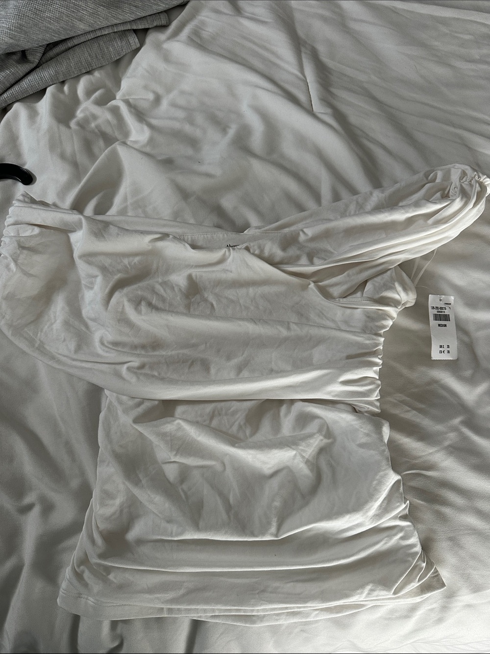 Abercrombie & Fitch White One-Shoulder Ruched Top